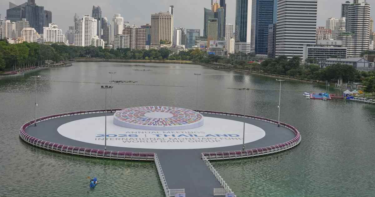 Middle East and Central Asia’s economy to shrink in 2026 amid war, IMF says | Business and Economy News
