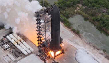 SpaceX fires up Starship upper stage ahead of landmark Flight 15 test launch (video)