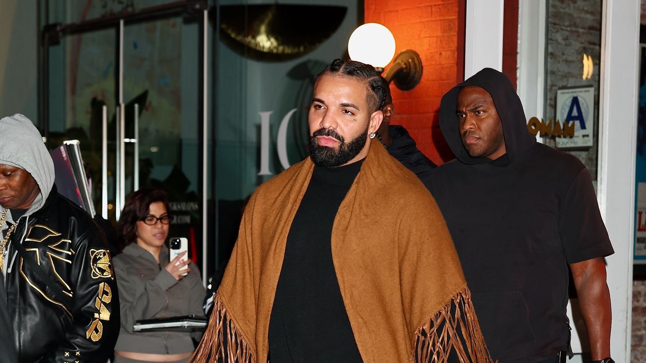 Even Drake Can’t Resist the Siren Song of a Boho Fall