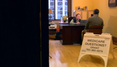 Health insurance broker sounds alarm as some plans now have enrollment caps