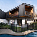 © Mauro Segura Espiga House / Grupo Primitivo - Exterior Photography, Facade, Balcony, Garden, Courtyard