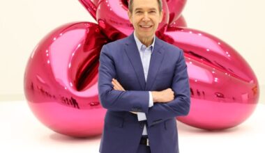 Jeff Koons to Offload $100 Million of Art from His Personal Collection
