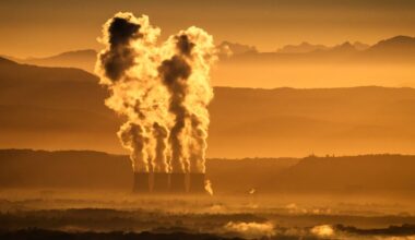 EU governments helpless as energy prices soar to four-year highs – POLITICO