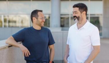 Vintage raises $920 million as private markets reshape venture capital