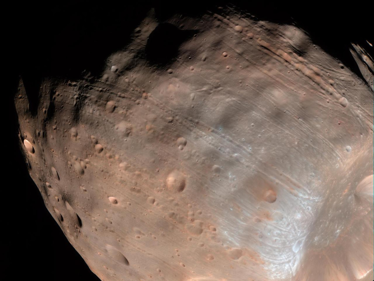 Mars mission to collect samples from its Phobos moon