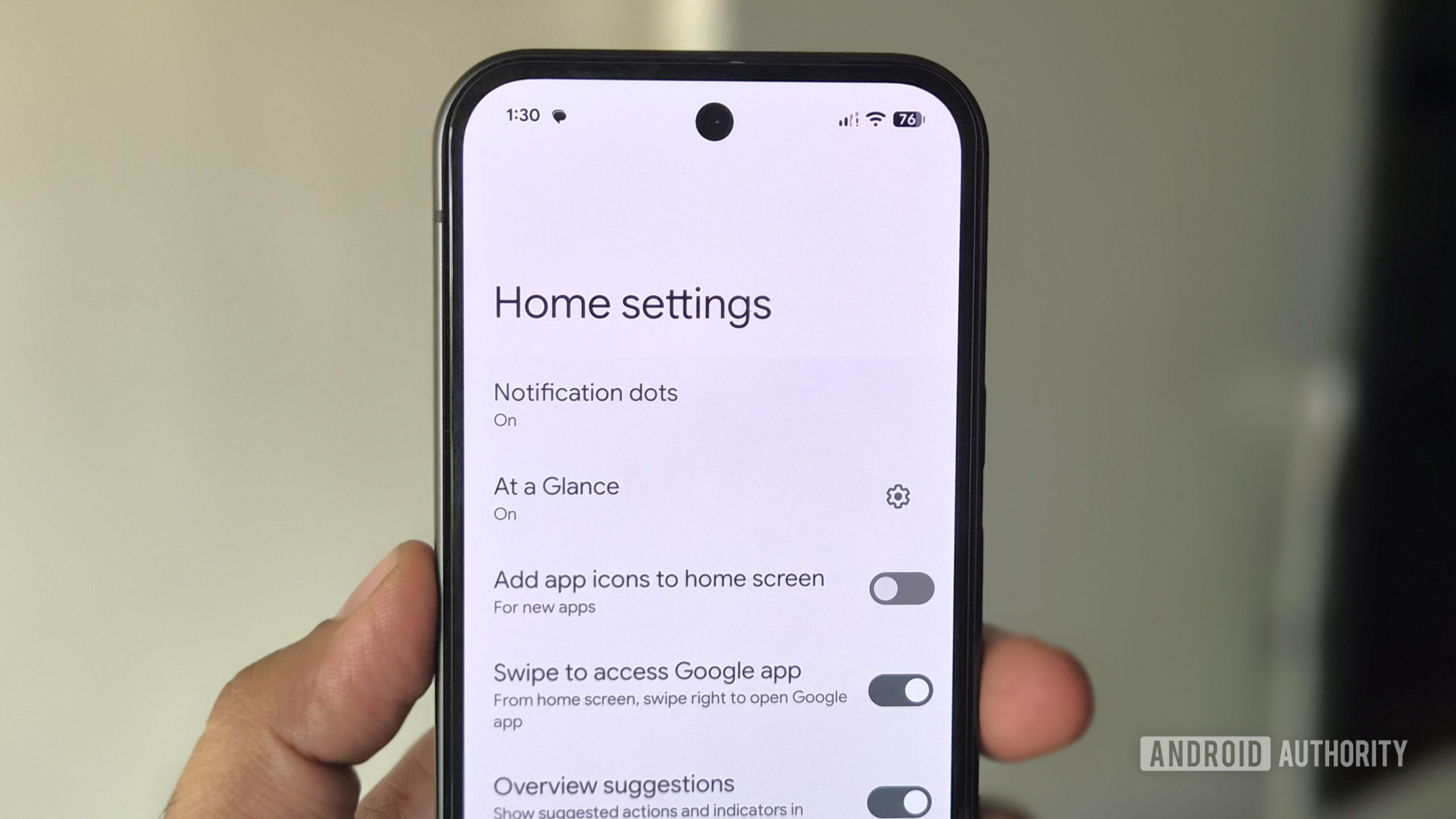 Pixel phone showing home screen settings