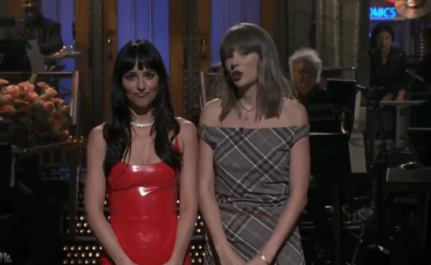 Taylor Swift and Dakota Johnson