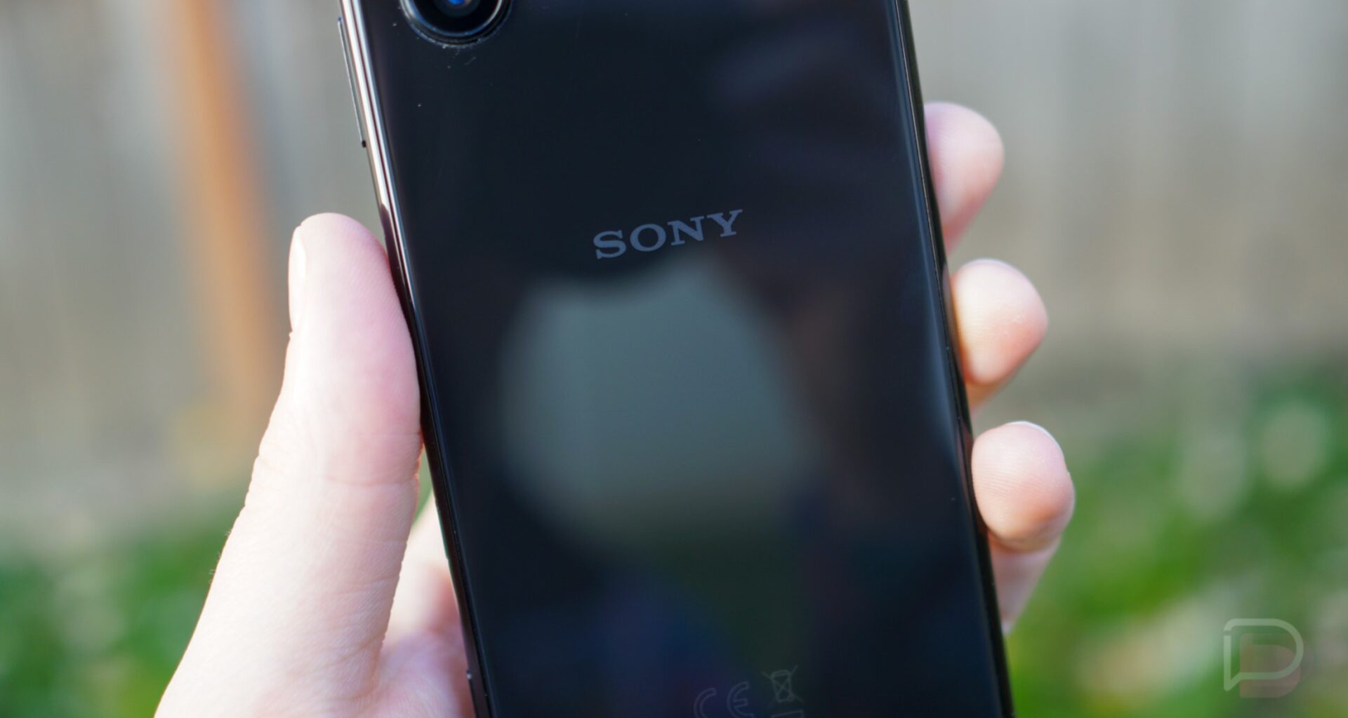 Sony's Two Year Old Phone Won't Get Android 17