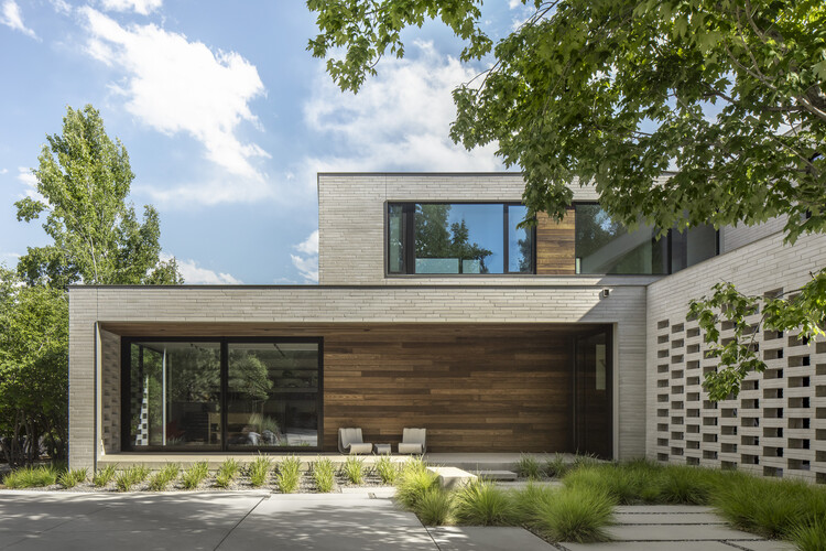 Parkside Villa / Studio B Architecture + Interiors - Exterior Photography