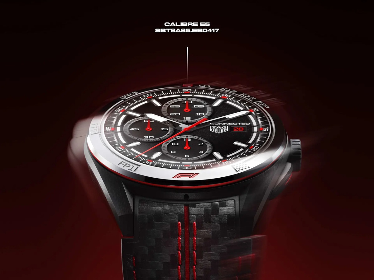 High-end watch manufacturer kills smartwatch production