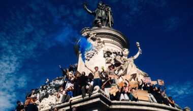 Is France about to default?