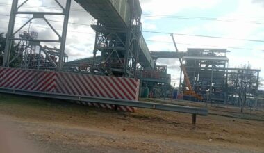 Zimbabwe’s platinum boom: Where is the wealth? | News