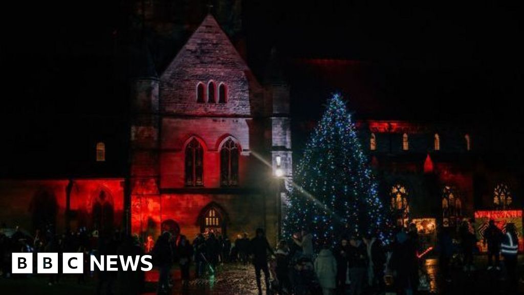 Grimsby to host Nordic Viking-themed Christmas event - BBC