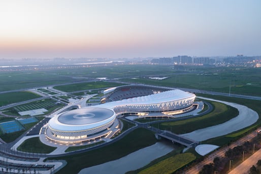 Xiangyang Olympic Center Stadium. Image credit: Yilong Zhao