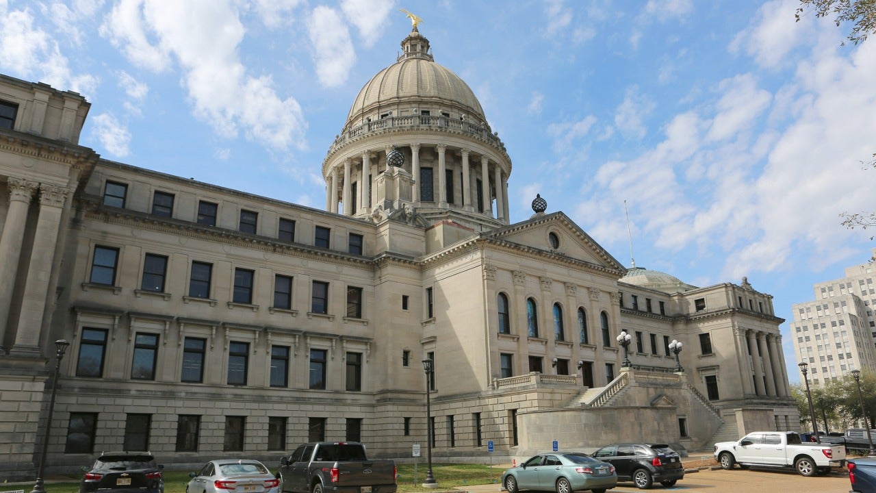 Appeals court rips federal judge over AI errors in Mississippi DEI law ruling