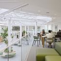 © Francesca Iovene Campus du Parc / IT'S Studio - Interior Photography, Glass, Chair