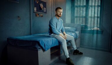 Coronation Street airs prison brawl for Gary Windass with concerning Ross Wilkes twist in early ITVX release