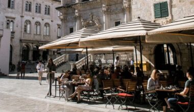 Croatians are getting wealthier, but also more indebted