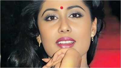 Raj Babbar pens emotional note for Smita Patil on her 71st birth anniversary, says, 'Miss you', hails her ‘rare sensitivity’ and artistry
