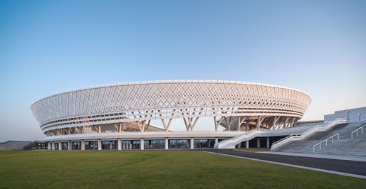 Xiangyang Olympic Center Stadium. Image credit: Yilong Zhao