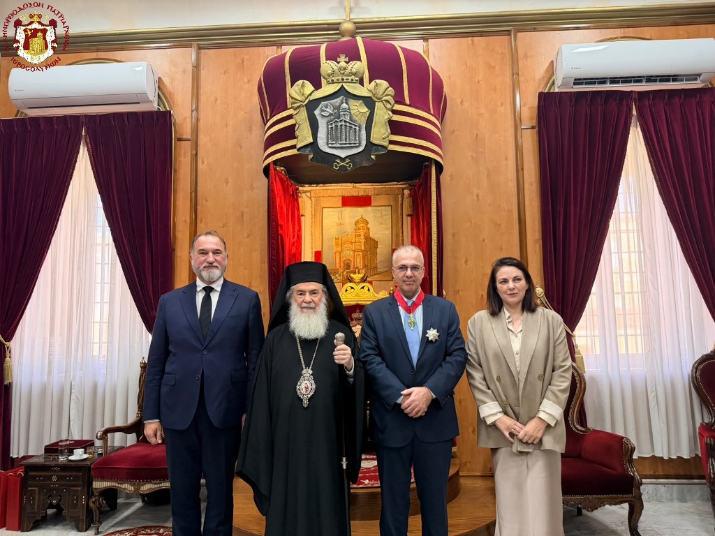 The Secretary General for Religious Affairs of the Ministry of Education of Greece visited the Patriarch of Jerusalem