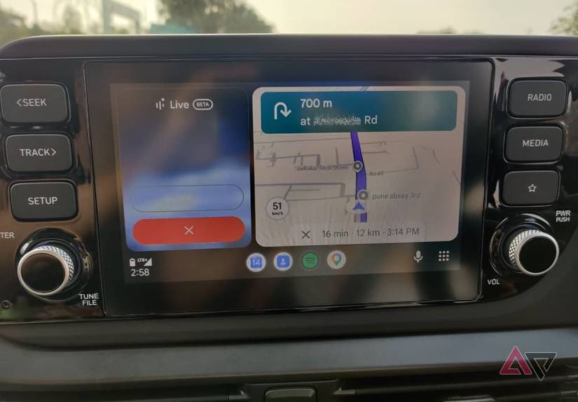 Image showing Gemini Live in Android Auto