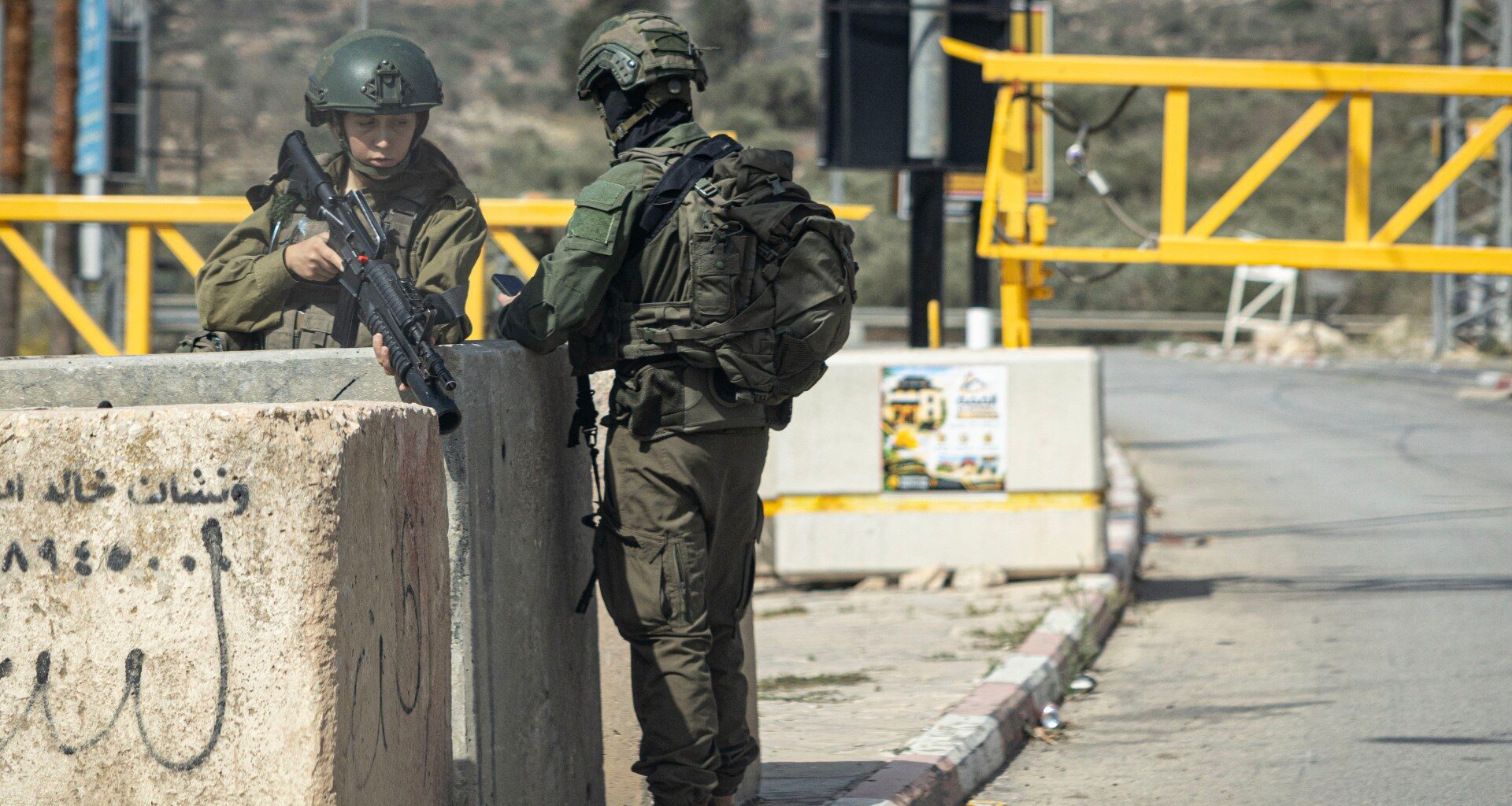 Palestinians are opening their doors to the displaced of besieged Hebron | Israel-Palestine conflict News