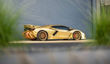 This Gold Lamborghini Revuelto With a Carbon-Fiber Body Kit Is Listed for $799,800 On E-Bay