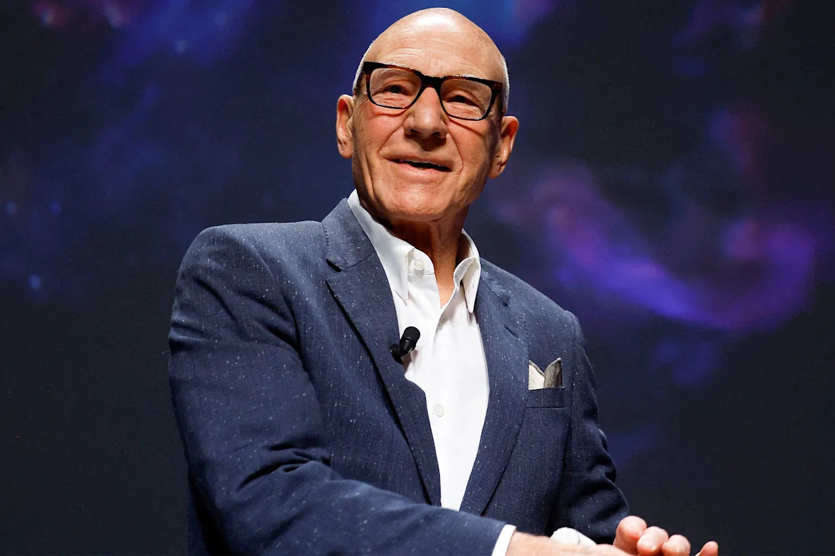 Patrick Stewart tributes: Hugh Jackman, William Shatner remember 'a tremendous friend and man' — follow latest