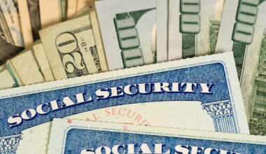 From $1,424 to $2,274: How Your Social Security Filing Age Impacts Your Monthly Checks
