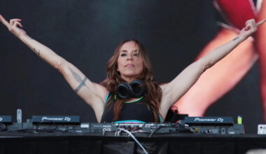 Melanie C has finally made peace with always being a Spice Girl - Yahoo