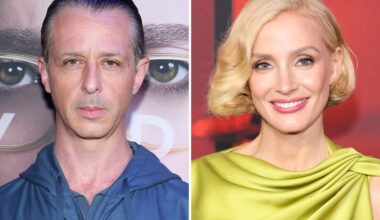 Jeremy Strong Texted Jessica Chastain After Other Mommy Beat Social Reckoning