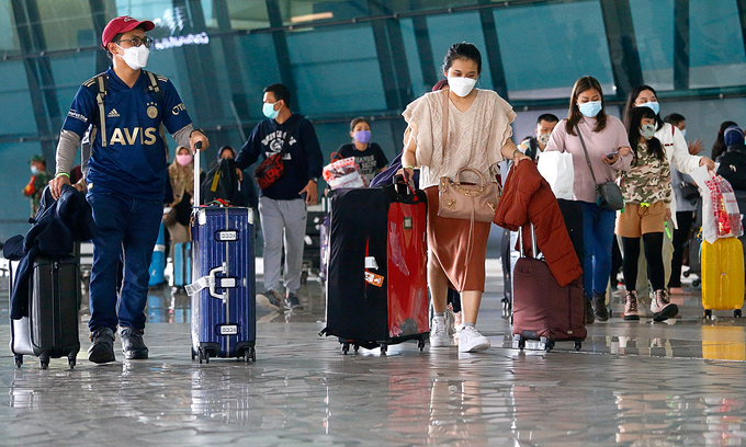 Southeast Asia's largest economy to cut domestic airfares by up to 13% for year-end holidays