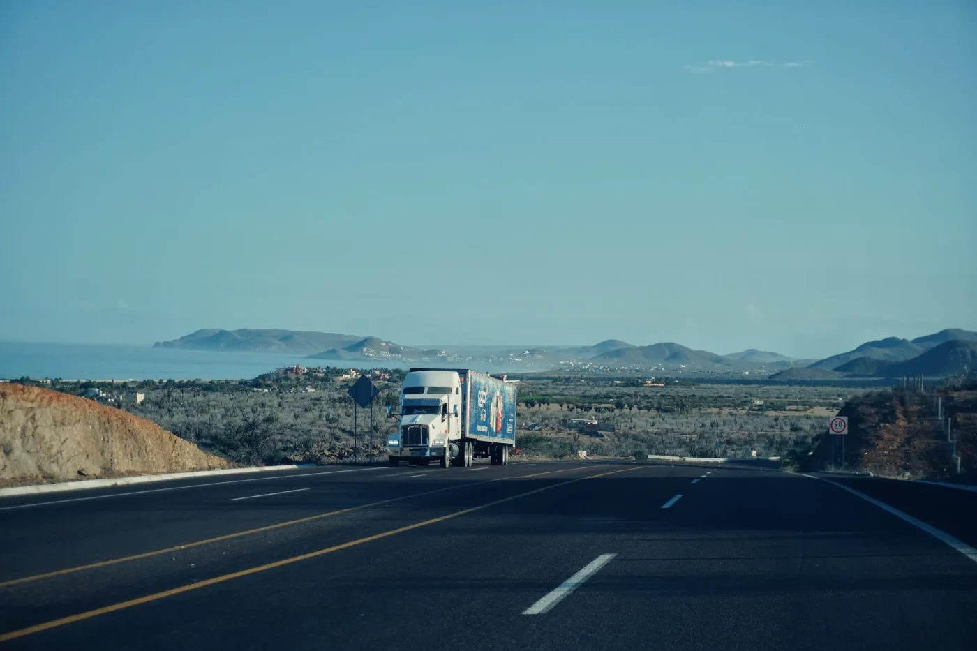 How Fleets and Commercial Hauliers Adapt to Rising Overhead