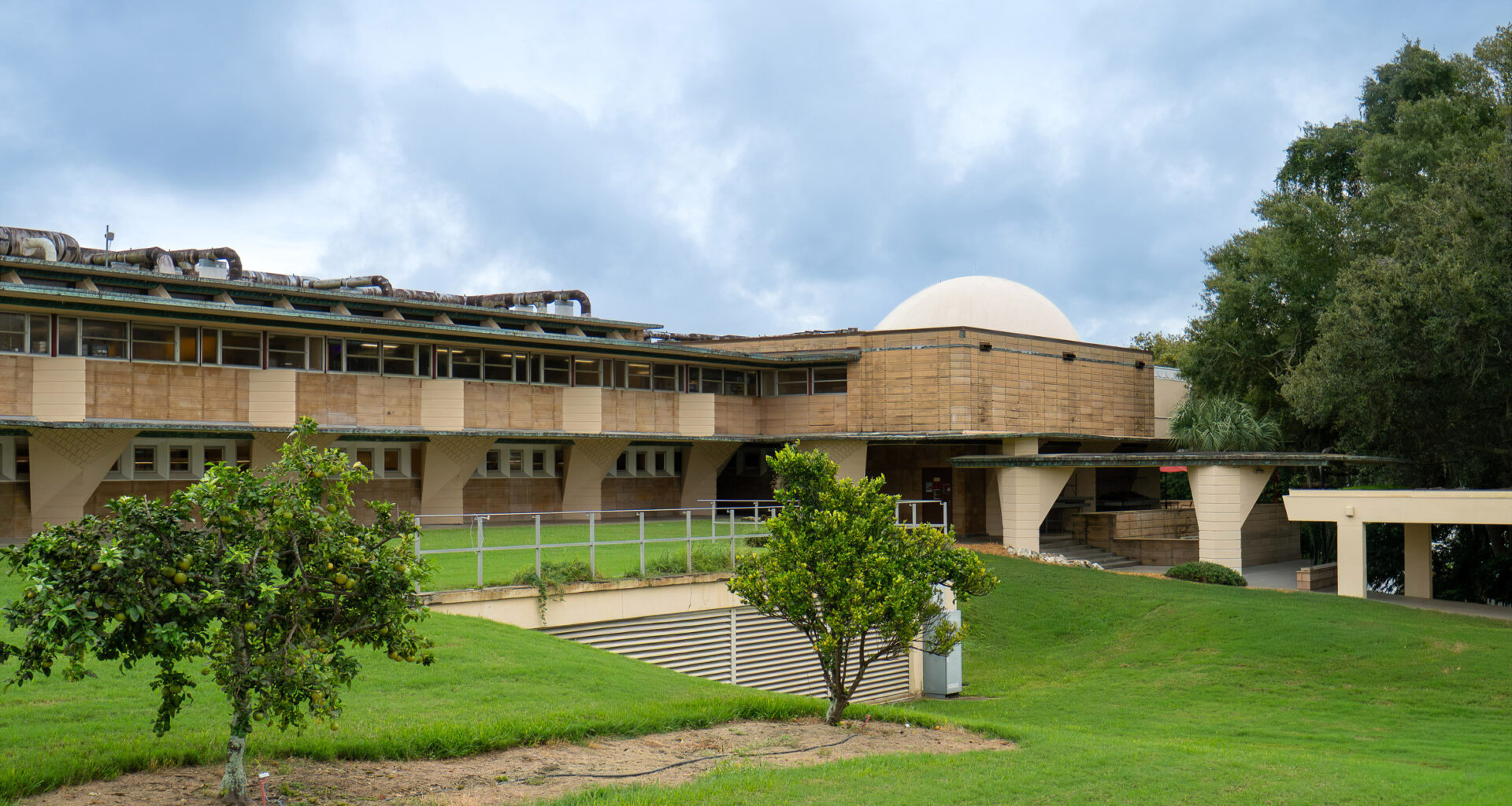 Frank Lloyd Wright planetarium