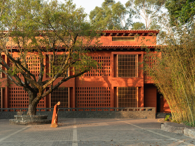 Qing Shui Meditation Retreat Center / RESP Studio - Exterior Photography