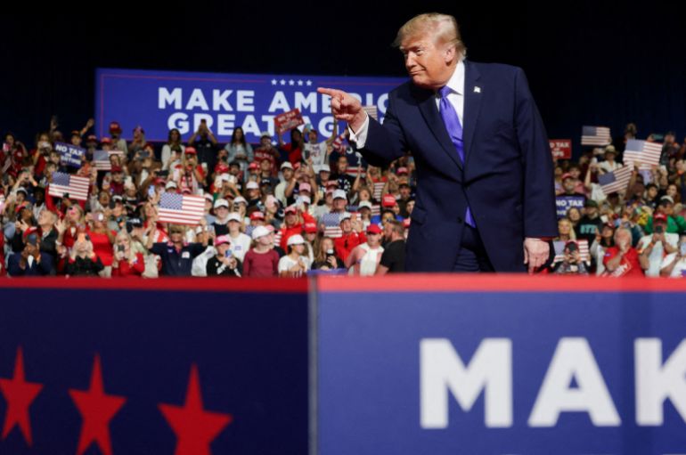 US President Donald Trump points his finger at a midterm election campaign rally for incumbent US Senator Darline Graham (R-SC) at an event center in Rock Hill, South Carolina, US, October 29, 2026. REUTERS/Jonathan Ernst TPX IMAGES OF THE DAY