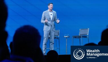 Schwab Pushes to Match Wirehouse Banking for RIAs