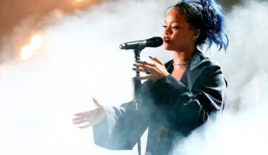 Rihanna reveals number of unreleased songs she’s sitting on