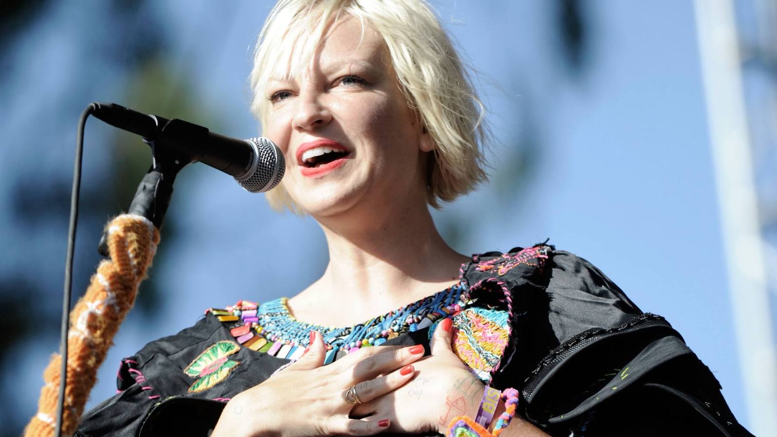 Sia Sells 50 Percent Stake in Catalogue for $180 Million