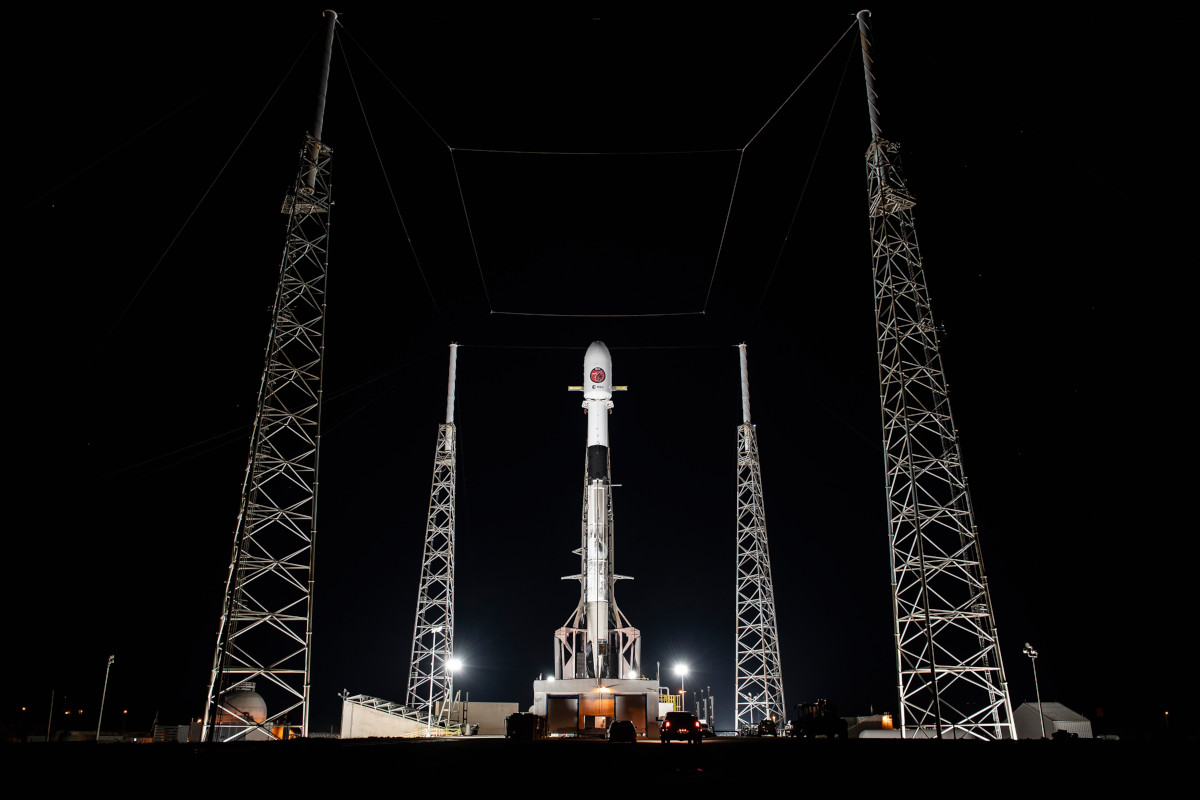 Photo of the Euclid rocket on its launch pad at night
