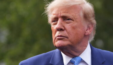 Trump sidesteps questions on endorsing Netanyahu before Oct. 27 Israeli elections