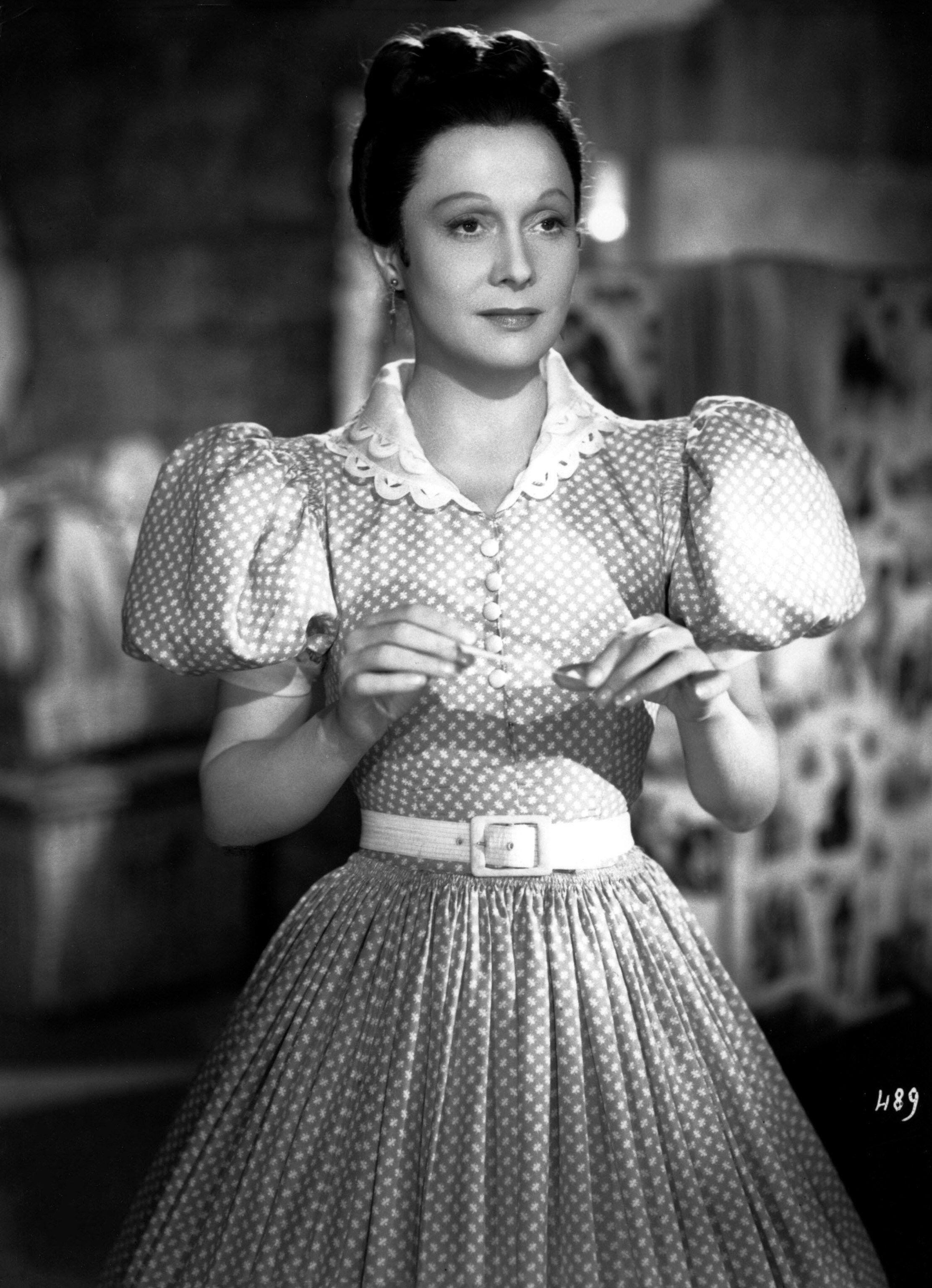 Arletty in *Les Enfants du Paradis*.