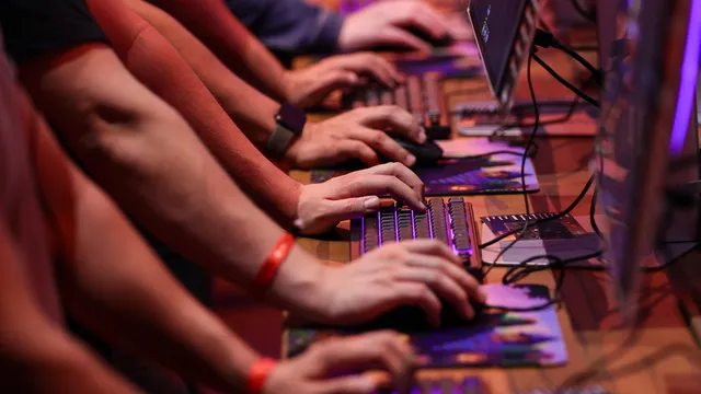 Australian Breakthrough Brings Scalable Quantum Computing Closer to Reality