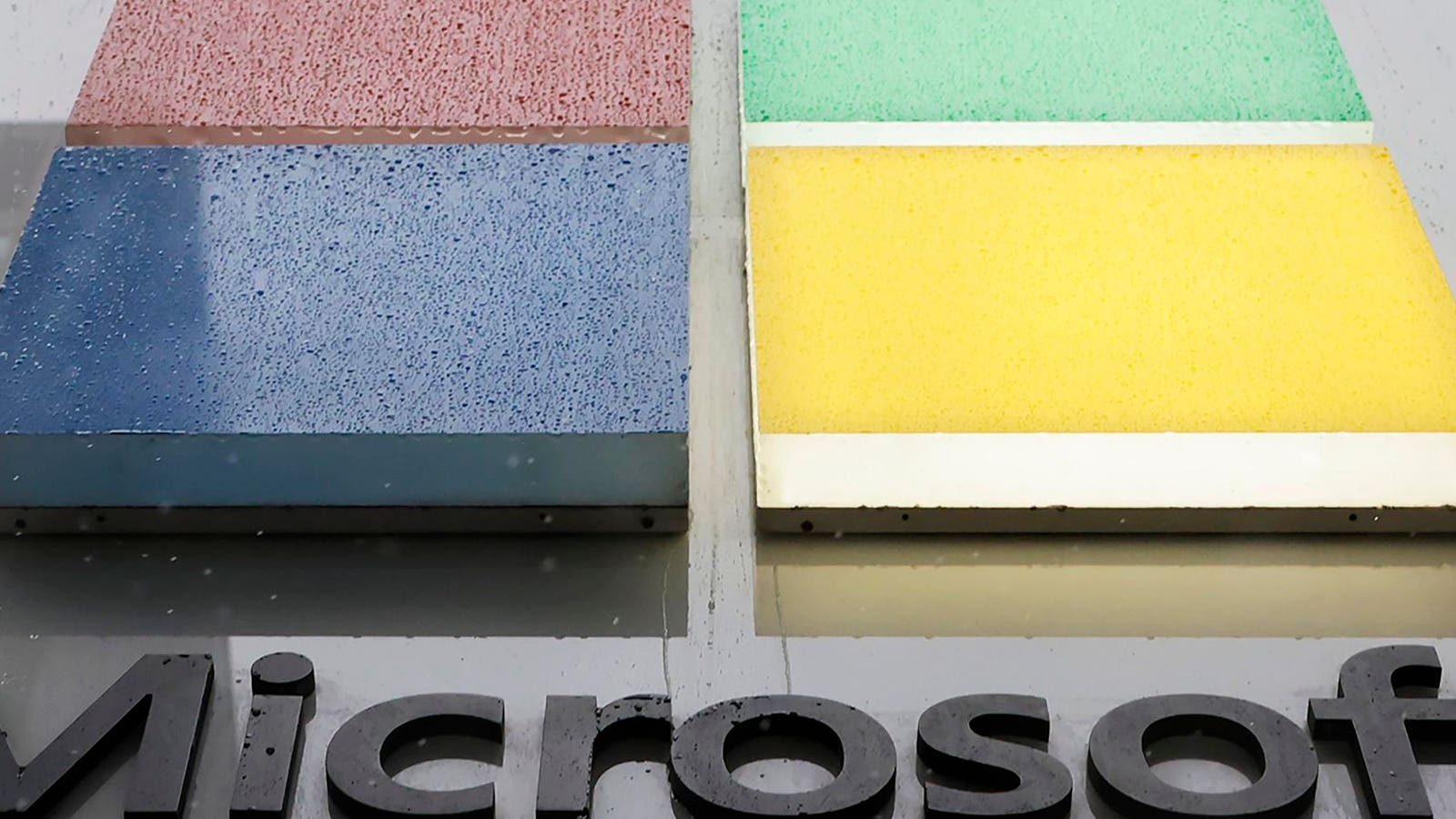 Microsoft Confirms $61 Windows Update Fee Starts In 5 Weeks