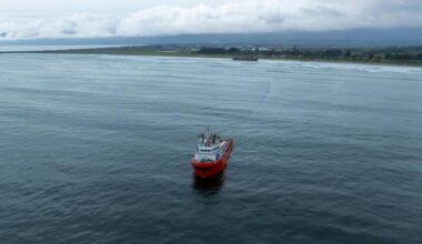 Tugboat sent to rescue tanker stuck near Stewart Island