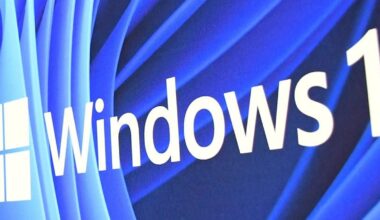 Microsoft Windows Deadline—30 Days To Update Or Stop Using Your PC