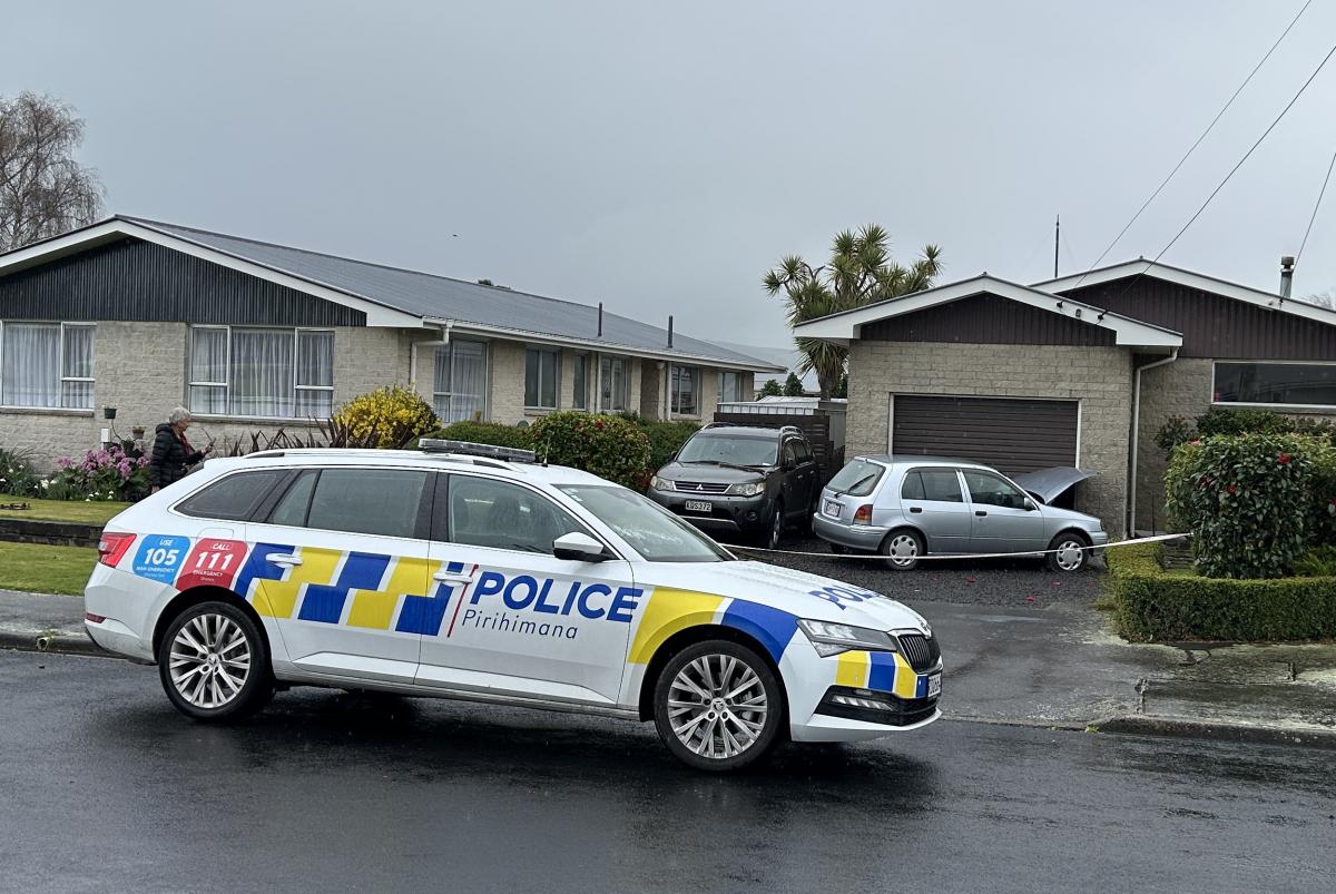 Car 'takes flight' in Mosgiel crash