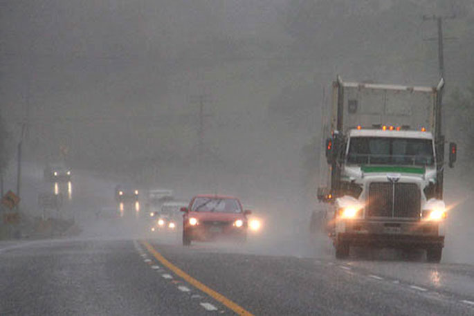 SunLive - Weather warnings as heavy rain hits North Island