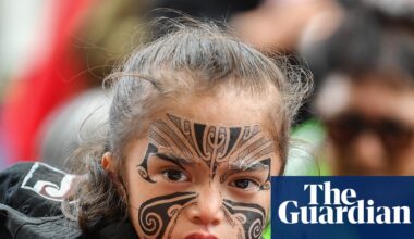 Why is the New Zealand government cutting Māori words from some school books? | New Zealand